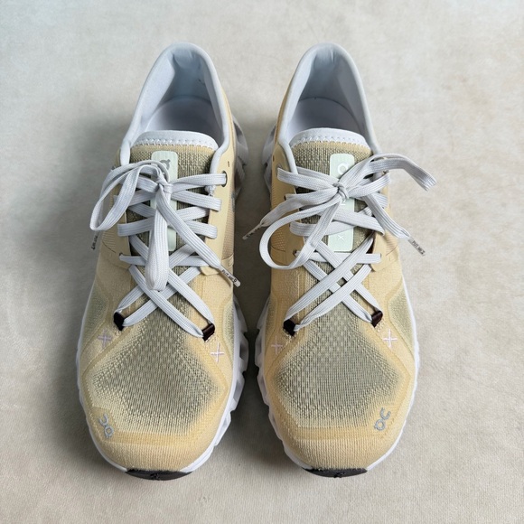 On Running Cloud X 3 Women’s 7.5 Savannah Frost Training Shoes w/ Box - Picture 4 of 16